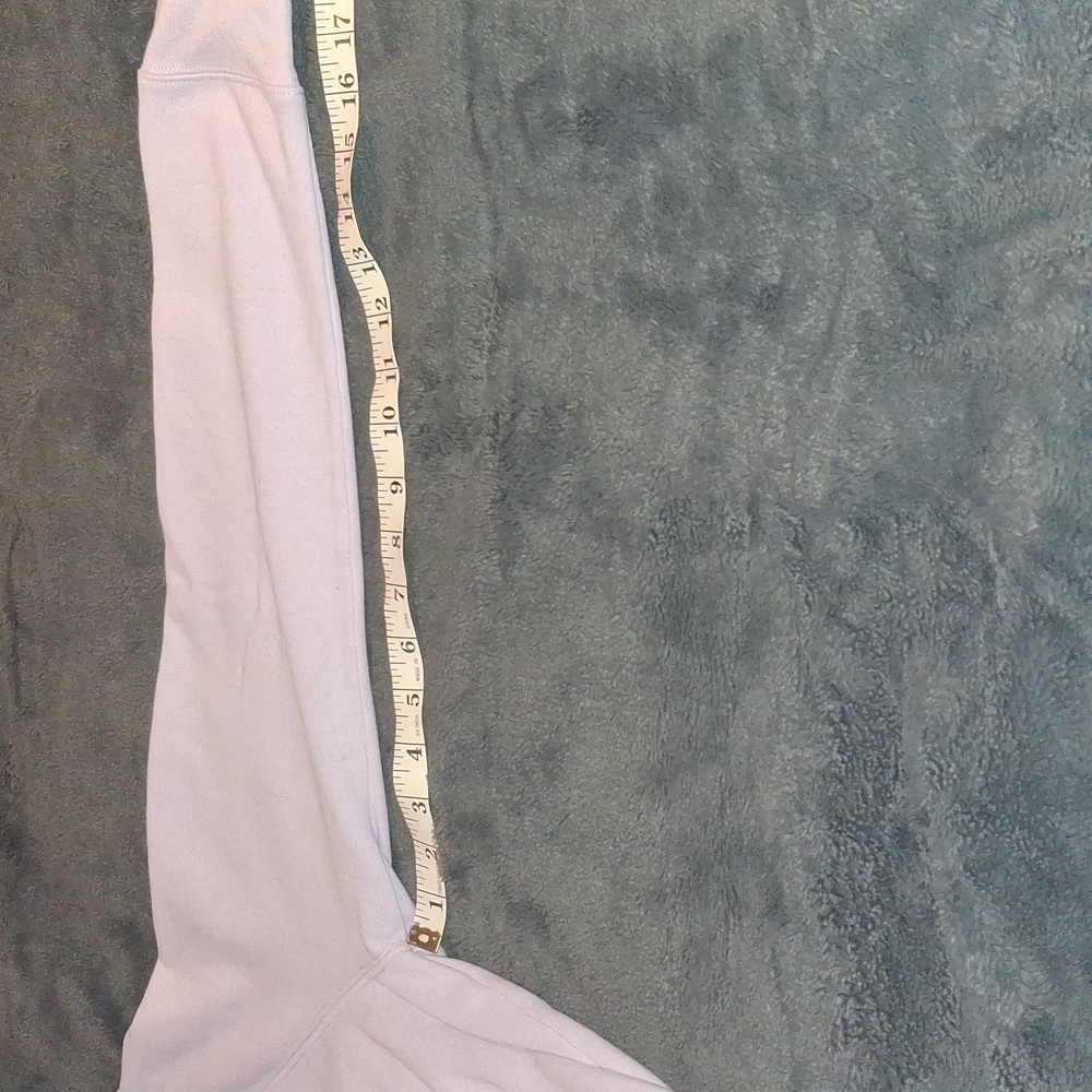 Calvin Klein Light Purple Logo Crewneck Sweatshirt - Picture 7 of 7